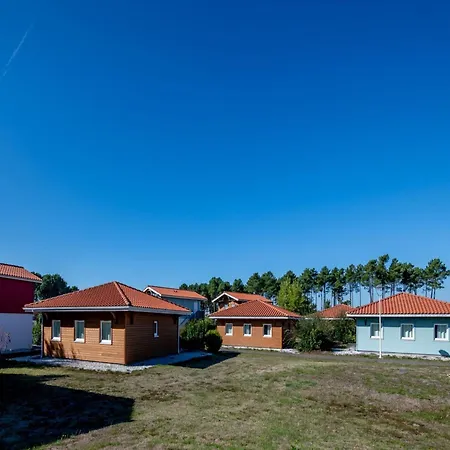 Holiday home Nice Holiday Near Lake In Les Landes *